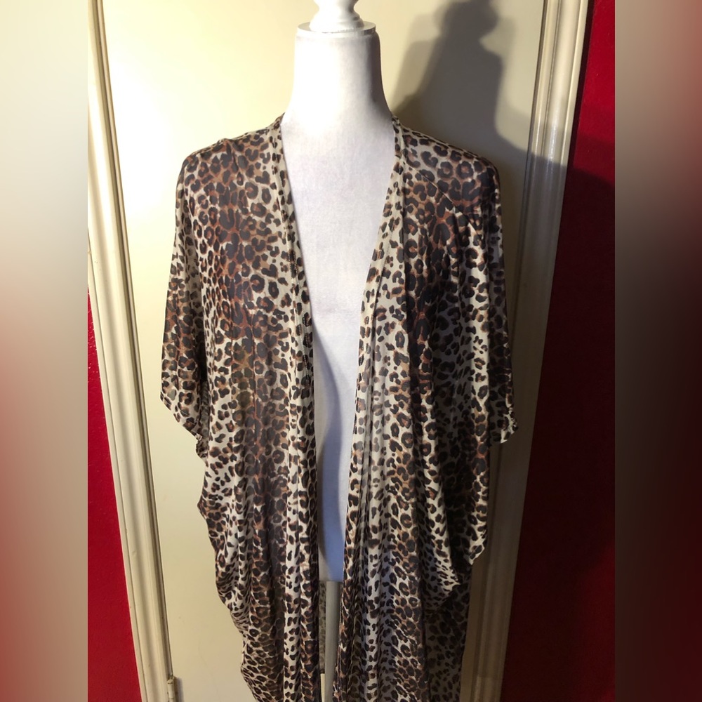 Lulus Leopard Print Sheer Duster - Picture 2 of 7
